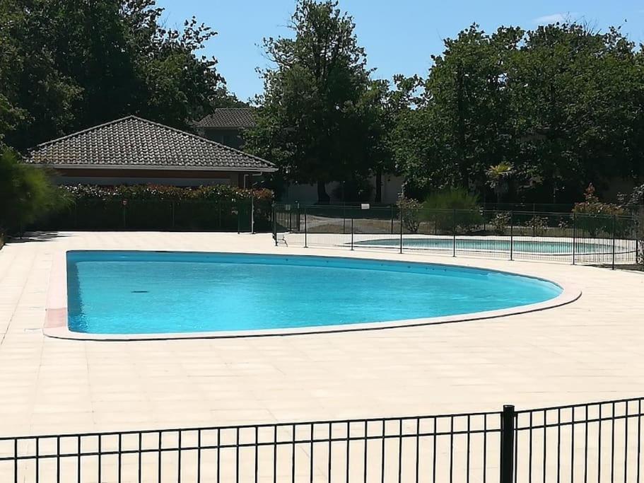 Maison 3 Chambres Avec Piscine Proche Plage Soulac-sur-Mer Kültér fotó